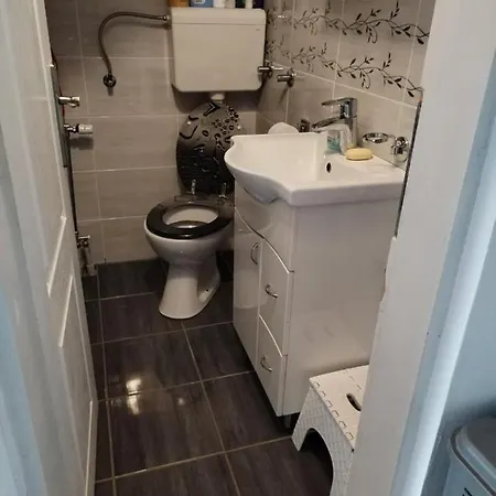 Apartment For Exit Festival 4-5 Adults Petrovaradin